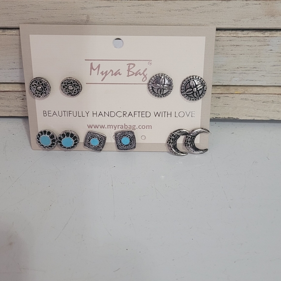 NWT Myra Earring Set - Picture 3 of 3